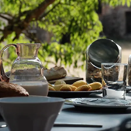 Le Domaine Saint Martin Bed & Breakfast *